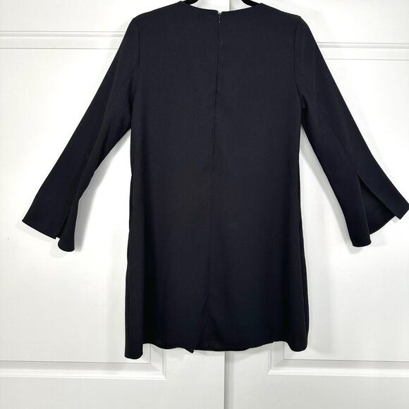 Topshop Black Double-Pleat Front Split-Cuff Mini Dress 6 - Picture 3 of 13